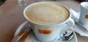 18 Lounge by The Embassy, restaurant panoramic in Piata Presei Libere din Bucuresti