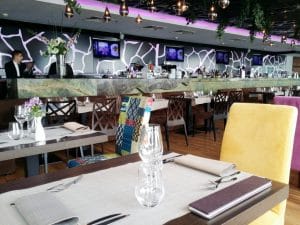 18 Lounge