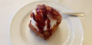 Amvrosia, restaurantul grecesc al doamnei Evanthia Zisi