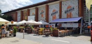 Beraria H in Parcul Herastrau - terasa