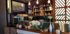 Caju by Joseph Hadad, bistrou multicuisine in spatele Atheneului Roman