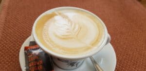 Caju by Joseph Hadad, bistrou multicuisine in spatele Atheneului Roman