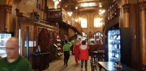 Caru cu Bere restaurant turistic 11