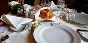 Casa Capsa restaurant si cofetarie 12