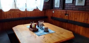 Die Deutsche Kneipe, mic si vechi restaurant german in Bucuresti