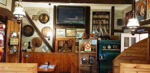 Die Deutsche Kneipe, mic si vechi restaurant german in Bucuresti