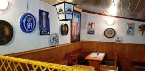 Die Deutsche Kneipe, mic si vechi restaurant german in Bucuresti