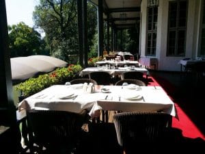 Diplomat, restaurant la Clubul Diplomatic in Parcul Herastrau din Bucuresti