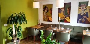 Exile, restaurantul lui Romica Oprea si al prietenilor lui de la Piata Dorobantilor