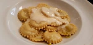 Grano, magazin de delicatese si bistrou italian la Bucuresti