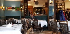 Hambar, restaurant cu bucatarie internationala in Bulevardul Aviatorilor