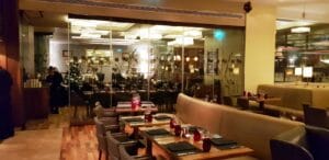JW Steakhouse, restaurant cu bucatarie americana la Marriott Hotel