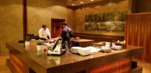 JW Steakhouse, restaurant cu bucatarie americana la Marriott Hotel