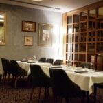 JW Steakhouse, restaurant cu bucatarie americana la Marriott Hotel
