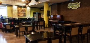 Journey Pub, restaurant si terasa cu specific ludic