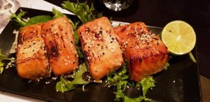 LOFT, restaurant cu bucatarie asiatica si fusion si club in Bucuresti