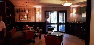 La Samuelle, restaurant cu specific multicuisine la Piata Charles de Gaulle