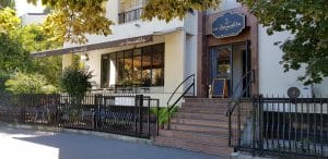 La Samuelle, restaurant cu specific multicuisine la Piata Charles de Gaulle