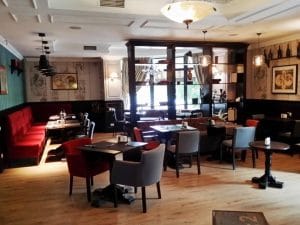 La Samuelle, restaurant in Piata Charles de Gaulle