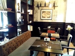 La Samuelle, restaurant in Piata Charles de Gaulle