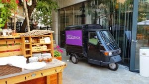 La Strada, terasa de vara a hotelului Athenee Palace Hilton din Bucuresti