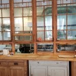 Lacrimi si Sfinti, restaurant cu bucatarie creativa romaneasca in Centrul Vechi