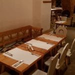 Lacrimi si Sfinti, restaurant cu bucatarie creativa romaneasca in Centrul Vechi