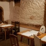 Lacrimi si Sfinti, restaurant cu bucatarie creativa romaneasca in Centrul Vechi