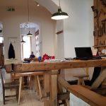 Lacrimi si Sfinti, restaurant cu bucatarie creativa romaneasca in Centrul Vechi