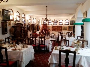 Restaurantul romanesc boieresc si traditional al Kerei Calita