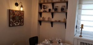 Mesogios Seafood, restaurant cu peste si fructe de mare in cartierul Primaverii