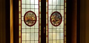 Noblesse, restaurant cu specific international pe strada Paris la Piata Quito