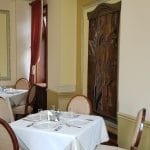 Noblesse, restaurant cu specific international pe strada Paris la Piata Quito