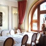 Noblesse, restaurant cu specific international pe strada Paris la Piata Quito