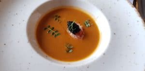 Poesia, restaurant cu bucatarie italiana fina la Piata Charles de Gaulle