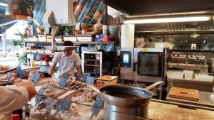 Raionul de Peste, pescarie si bistrou de peste si fructe de mare in Piata Dorobantilor