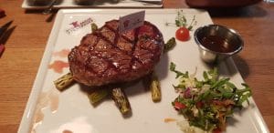 Red Angus, steakhouse in Centrul Vechi al Bucurestiului