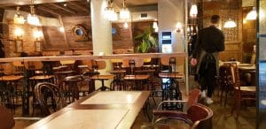 Salon Golescu, braserie in zona Atheneului Roman