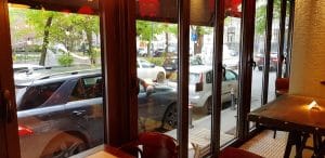 Salon Golescu, braserie in zona Atheneului Roman