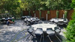 Studio 80, restaurant in Padurea Baneasa