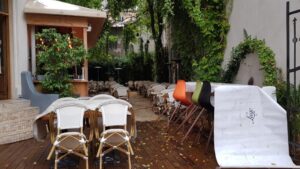 Gradina restaurantului italian