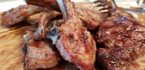 Vacamuuu Floreasca, macelarie si steakhouse al turcului Bora Cokyapici