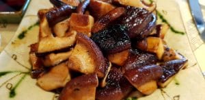 Yoshi, restaurant japonez cu sushi in Piata Floreasca