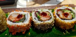 Yoshi, restaurant japonez cu sushi in Piata Floreasca