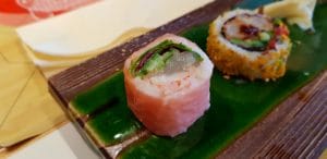 Yoshi, restaurant japonez cu sushi in Piata Floreasca