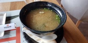 Yoshi, restaurant japonez cu sushi in Piata Floreasca