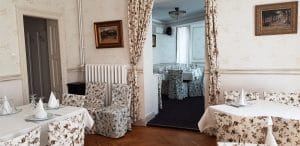 Zahanaua Zexe Aviatorilor, restaurant cu mancare romaneasca boiereasca