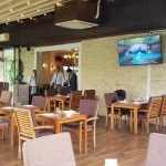 Zaitoone, restaurant libanez in Parcul Bordei