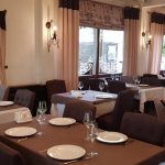 Zaitoone, restaurant libanez in Parcul Bordei