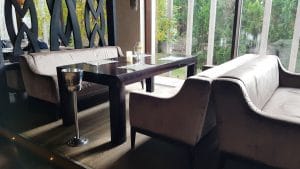 Aqua, restaurant cu bucatarie internationala pe malul lacului Herastrau